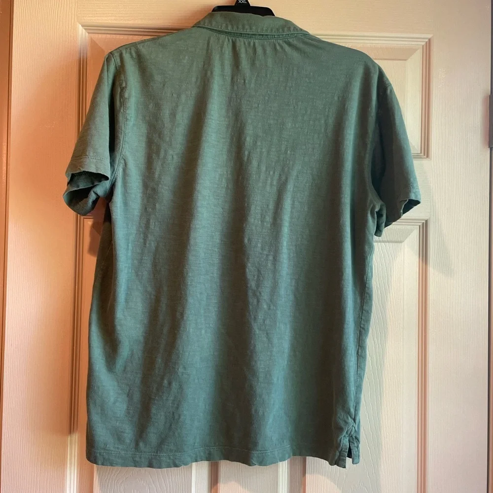 Banana Republic Olive Green‎ Men's Shirt, Size Medium